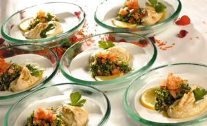 Chickpea puree and parsley salad